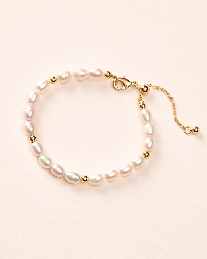 Gold Freshwater Pearl Bracelet