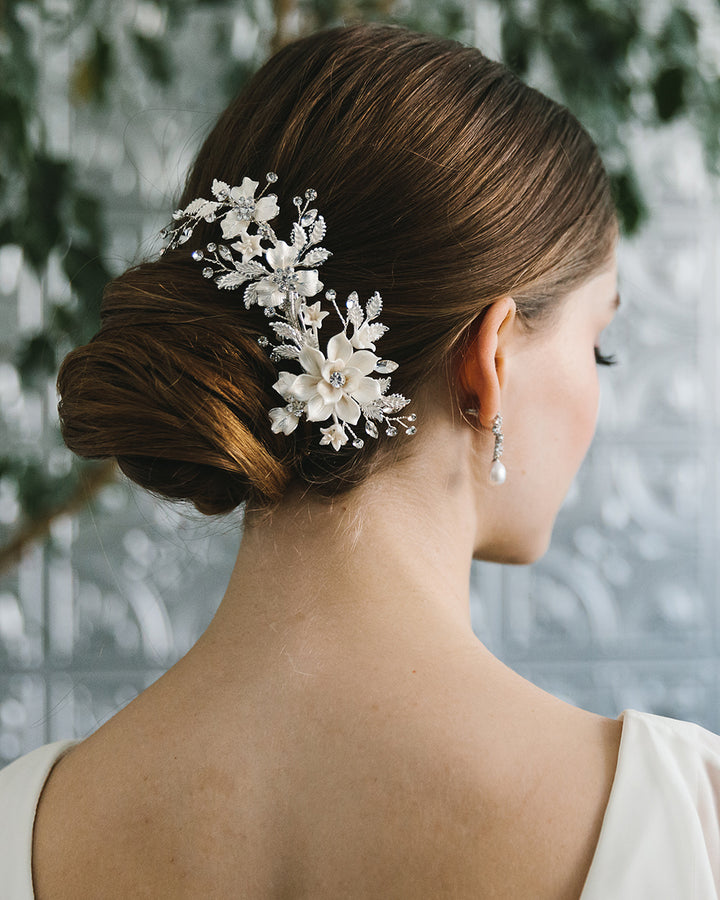 Ivory & Floral Clip