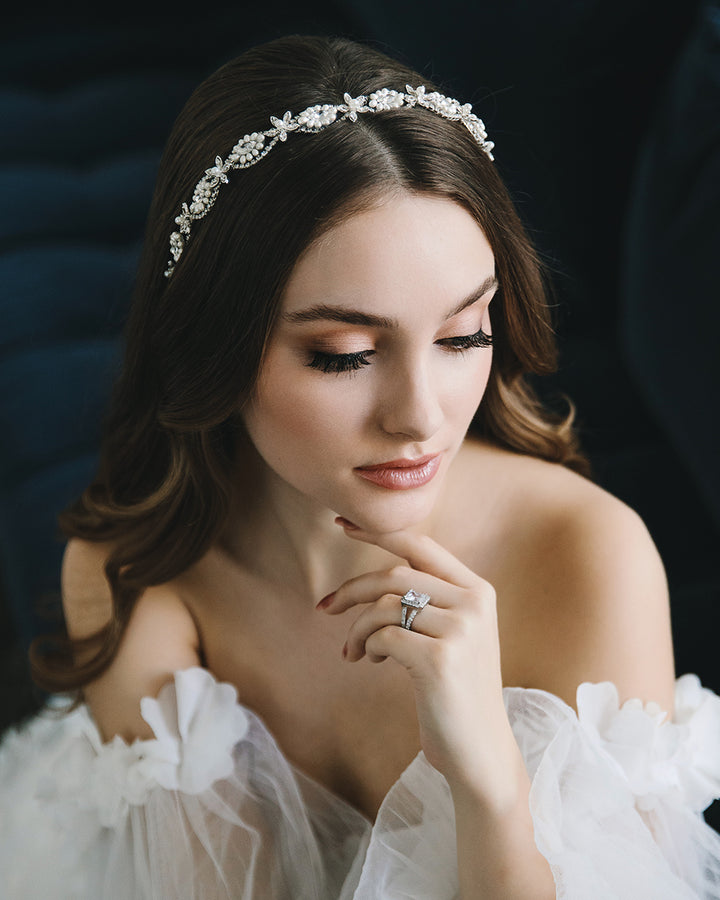 Bride Hair Accessory with Pearls