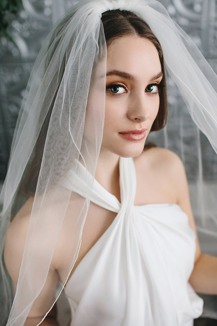 Pencil Edge Veil