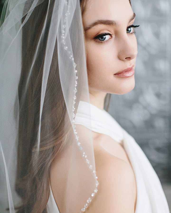 Delicate Crystal Veil