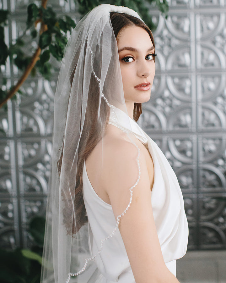 Kelly Scalloped Edge Veil