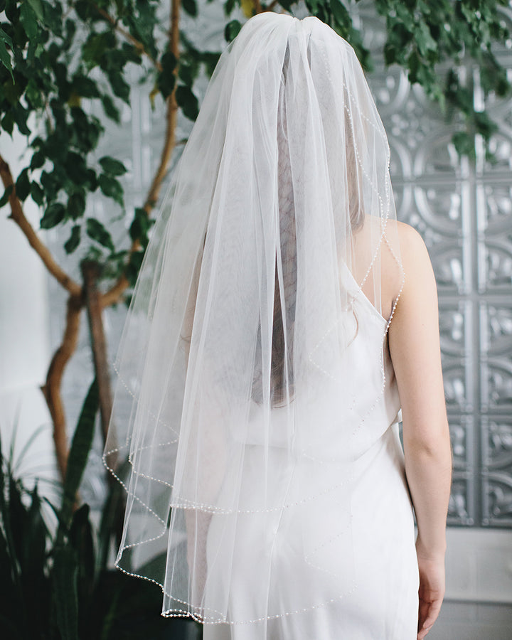 2 Layer Simple Pearl Edge Veil