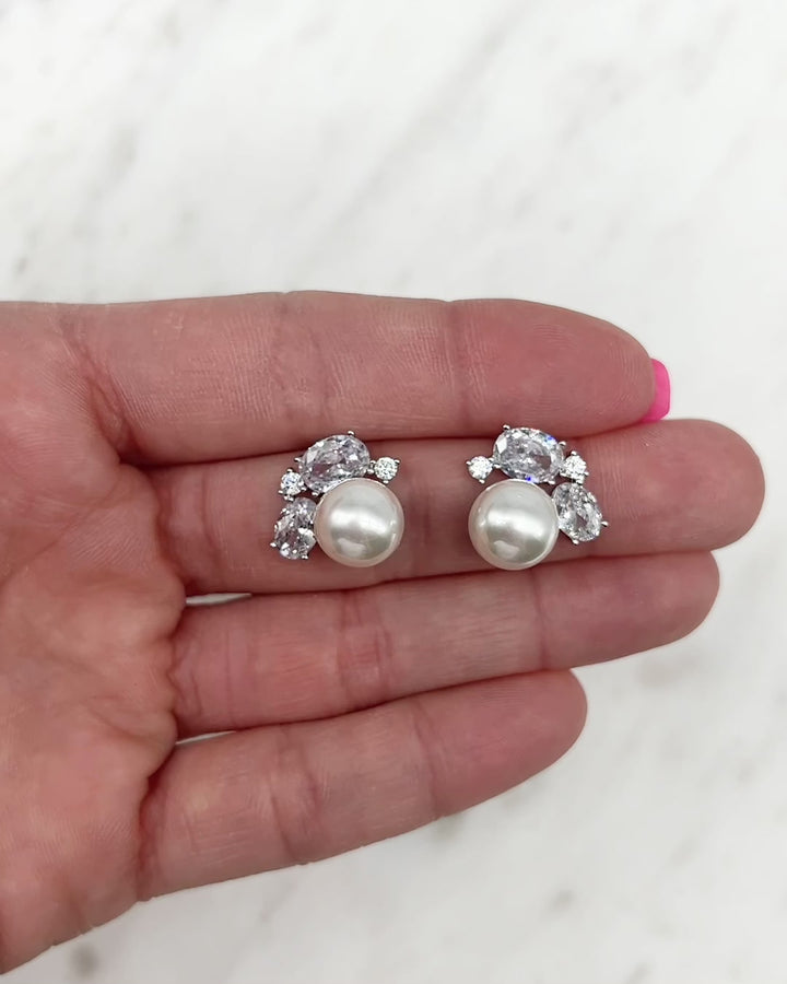 Laura Pearl Studs