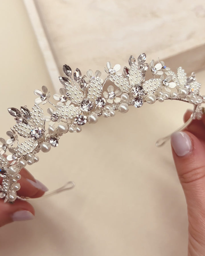 Bella Tiara