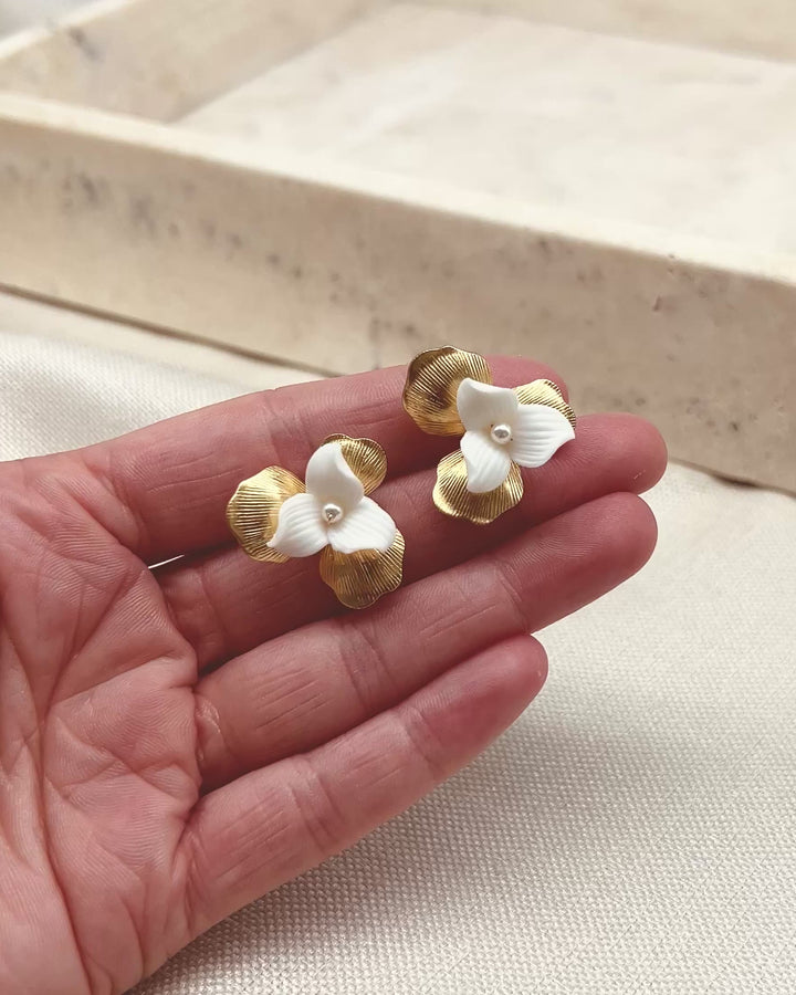 Gold Flower Stud Earrings