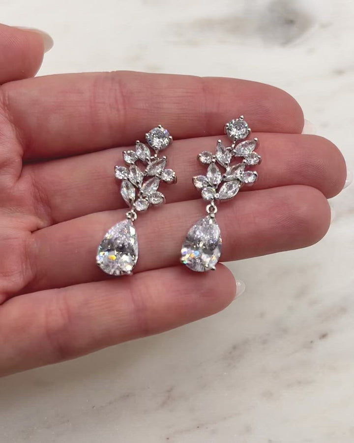 Anna Earrings