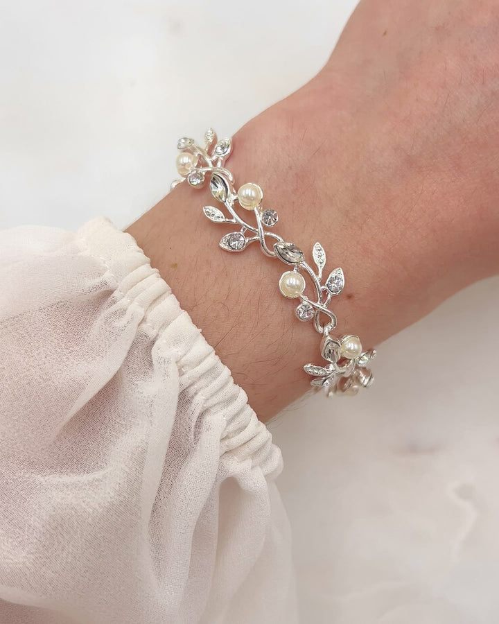 Alexa Pearl & Crystal Bracelet