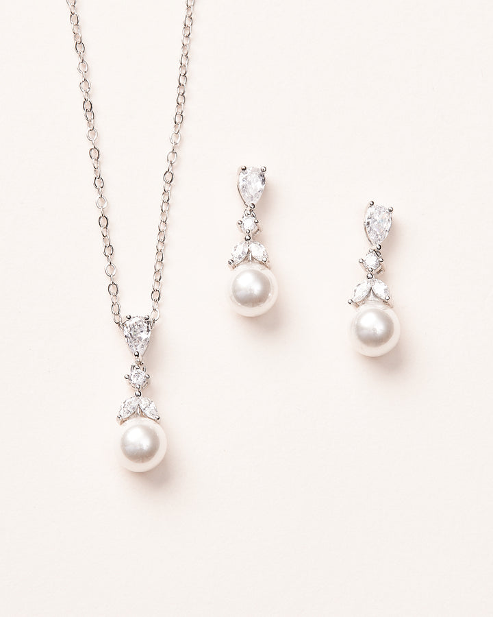 Pearl Pendant Bridal Jewelry Set