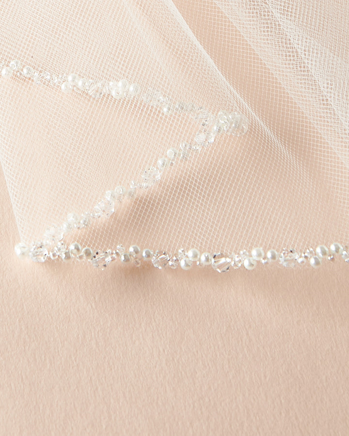 Kylie Crystal & Pearl Veil