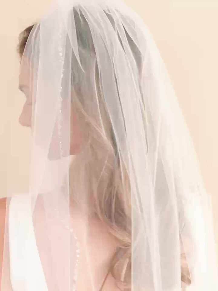 Delicate Crystal Beaded Veil