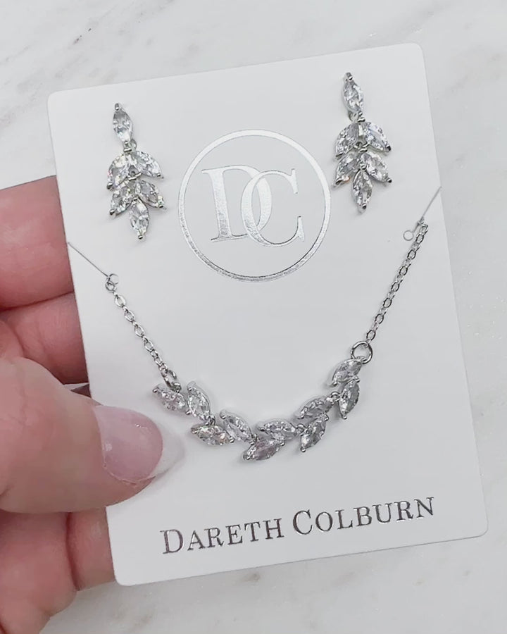 Trista Jewelry Set