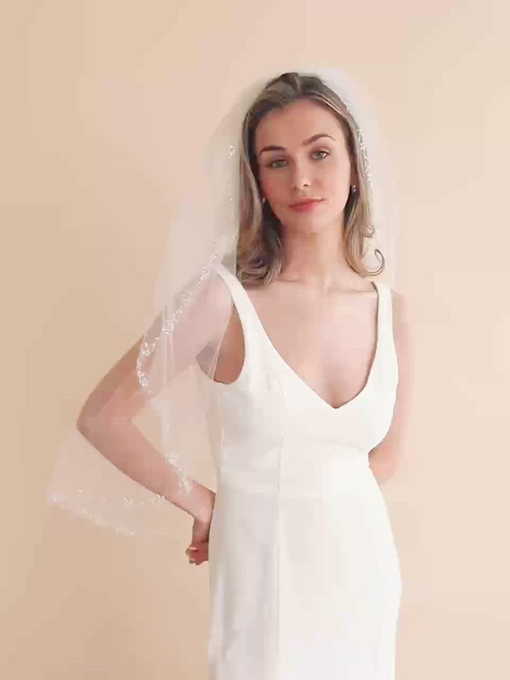 Floral Vine & Leaf Veil