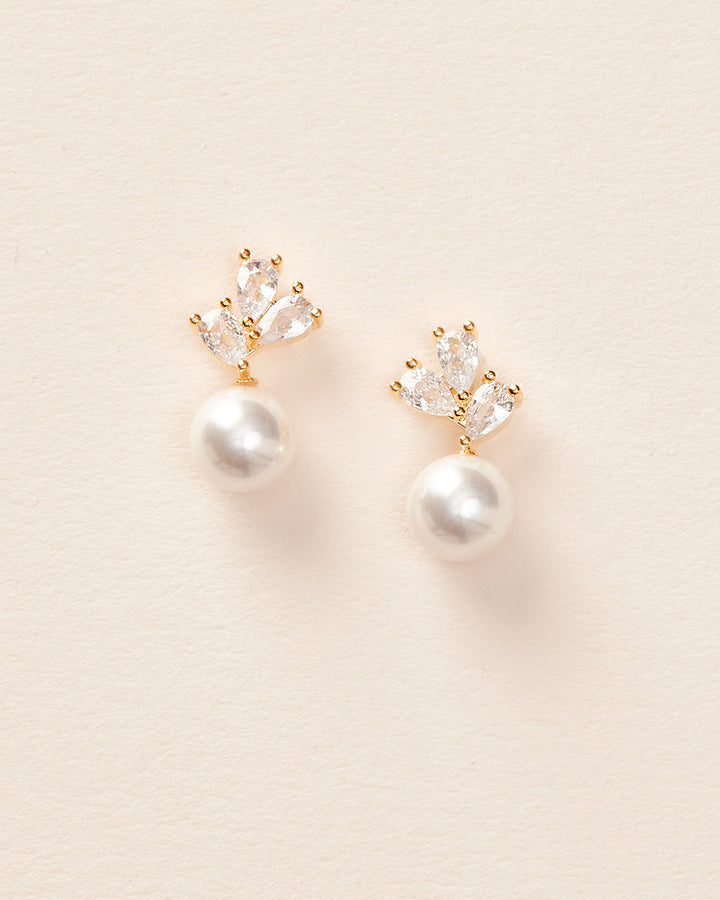 Pearl Stud Earrings in Gold