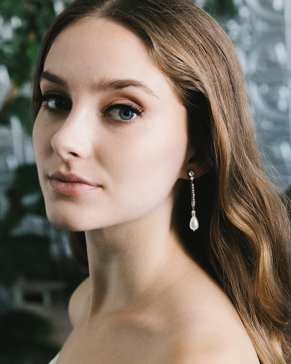 Eloise Dangle Earrings