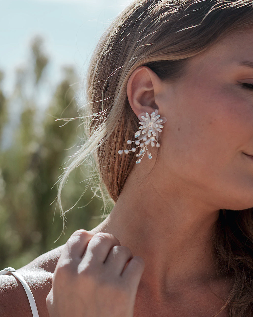 Neve Floral Earrings