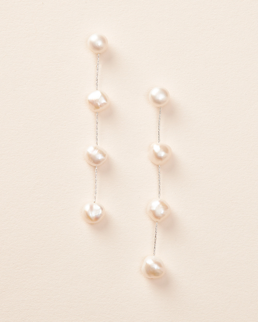 Pearl Dangle Earrings Silver