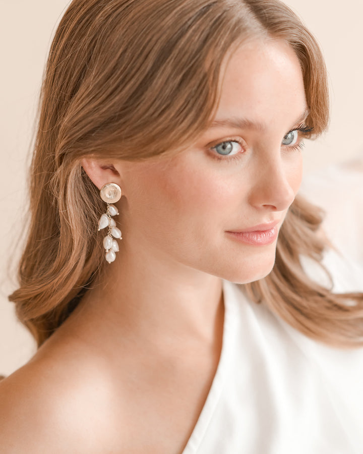 freshwater pearl earrings