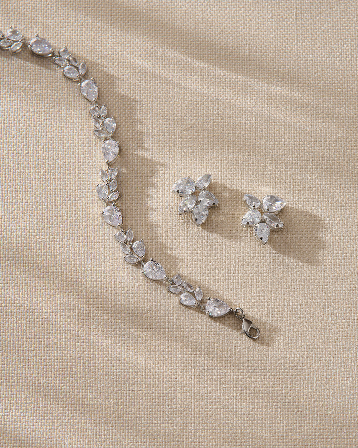 Juliette Studs