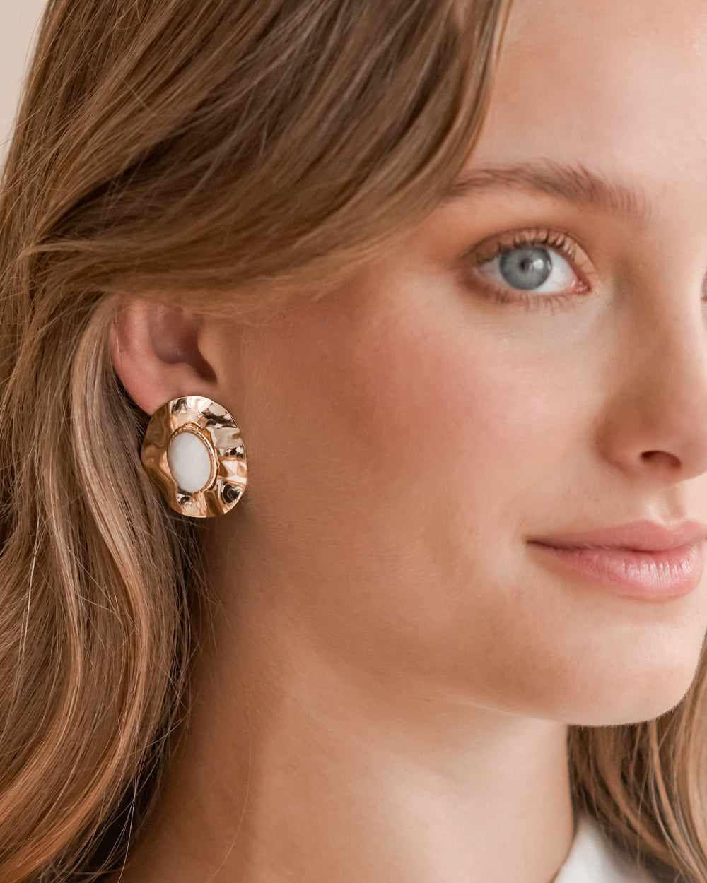 Statement Stud Earring in Gold