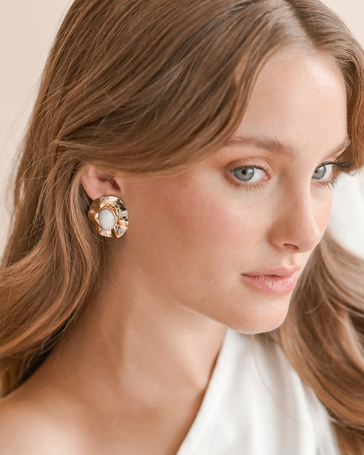 Statement Stud Earring in Gold