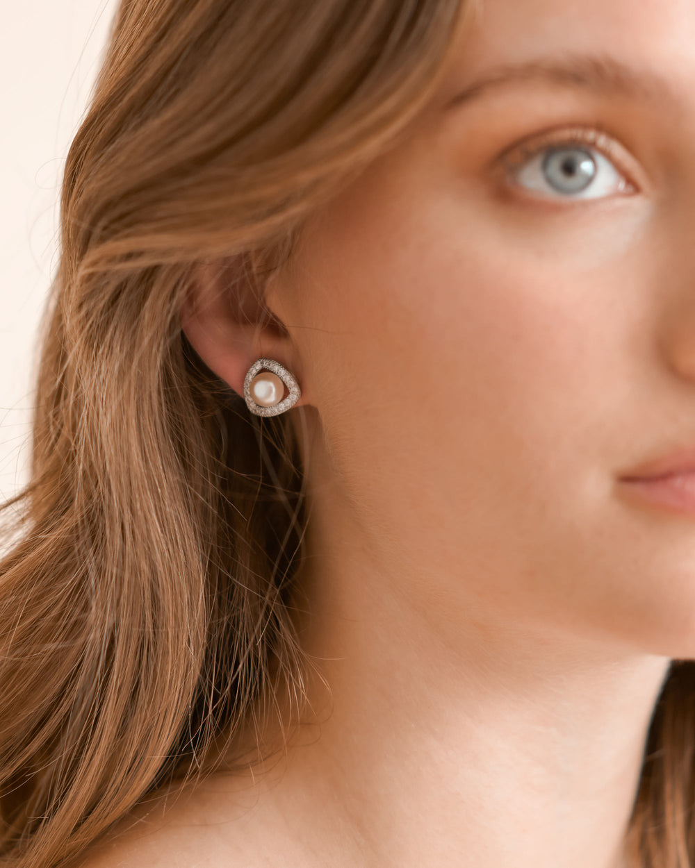 Wedding Stud with Pearls