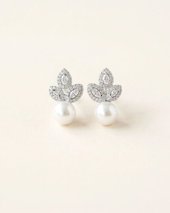 Pearl Stud Earring
