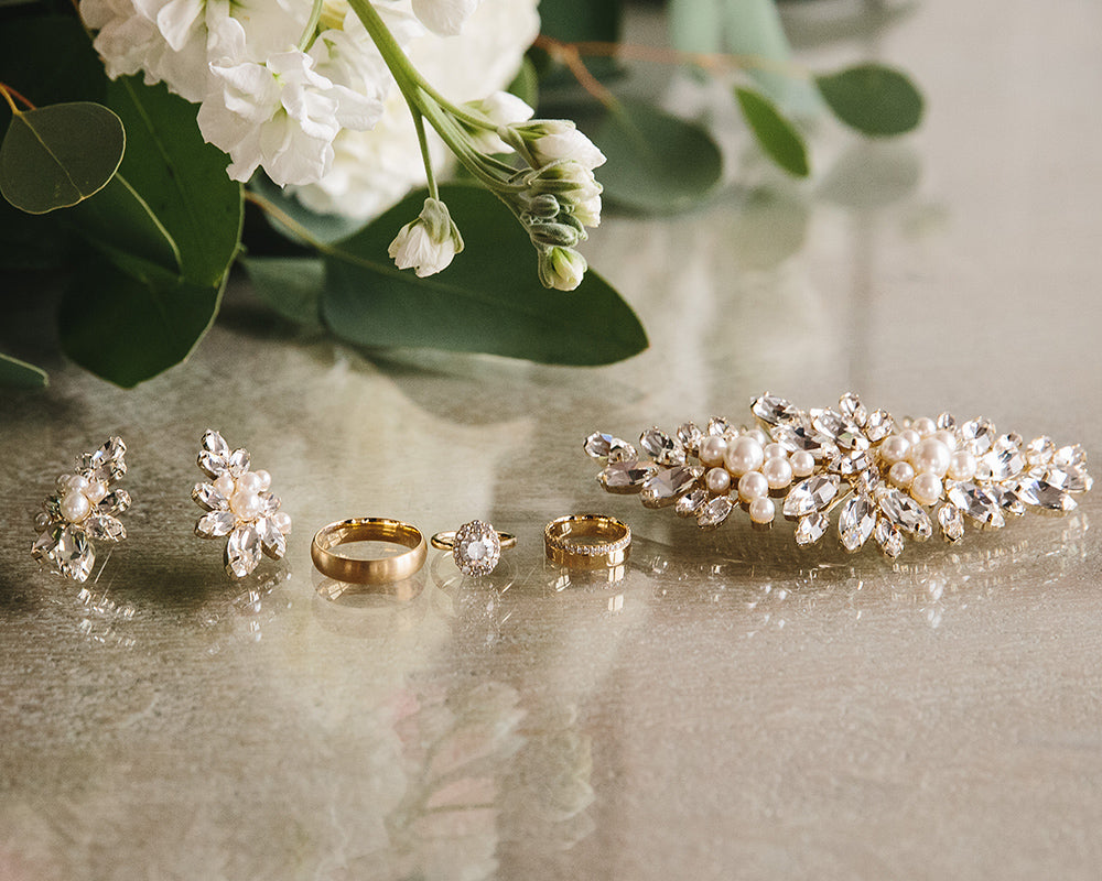 Gold Wedding Comb and Earrings