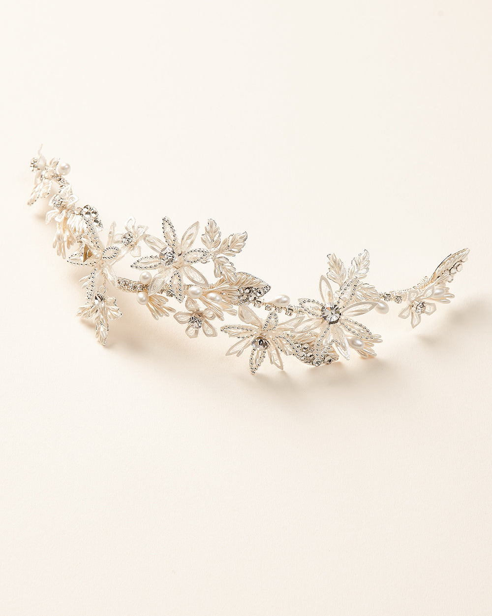 Pearl and rhinestone headband for bride