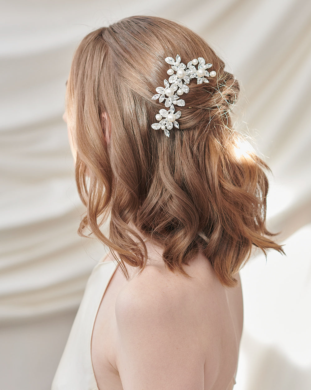 Pearl Bridal Hair Accessory