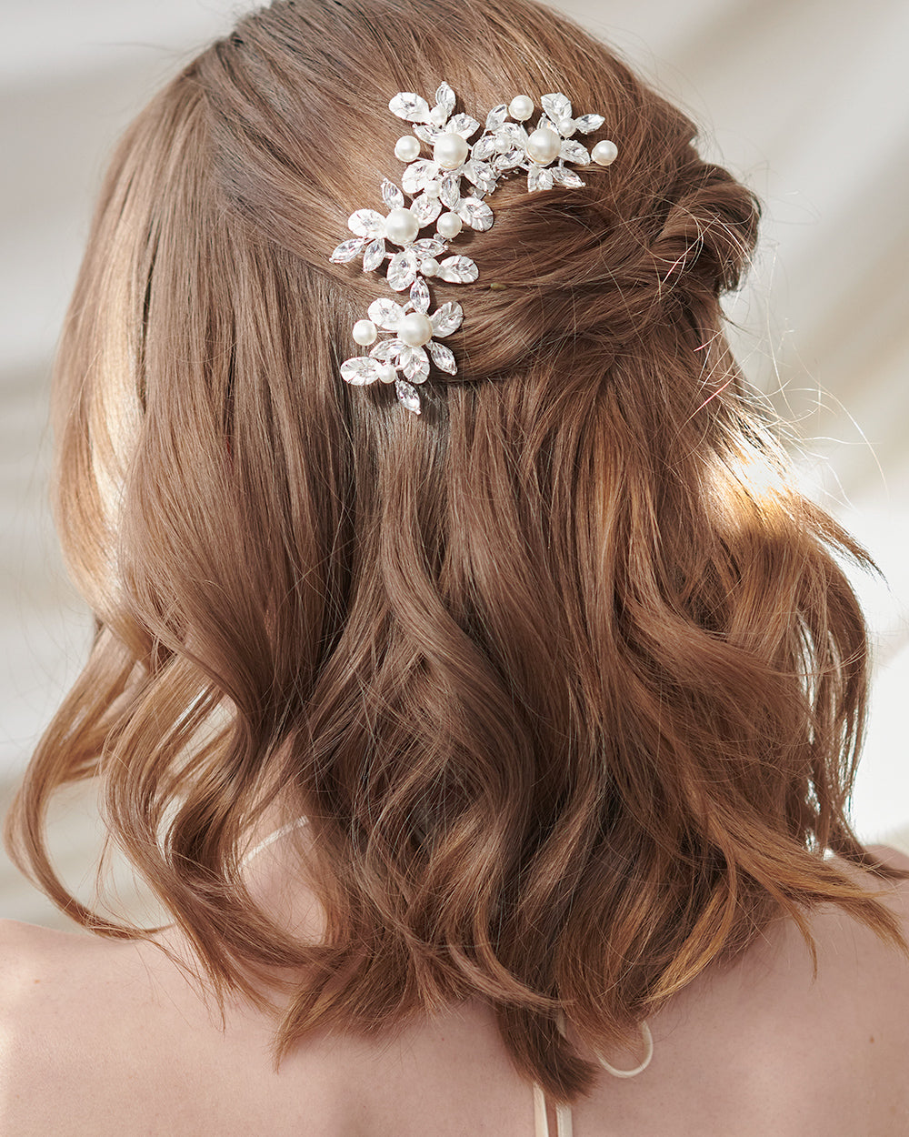 Pearl Comb Hair Accessory