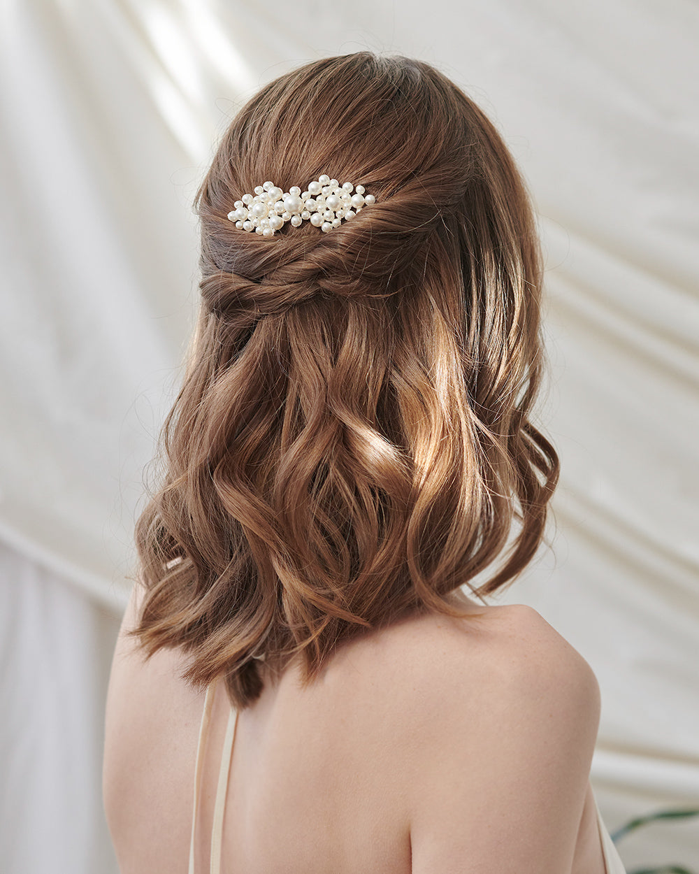 Pearl Bow Hair Accessory