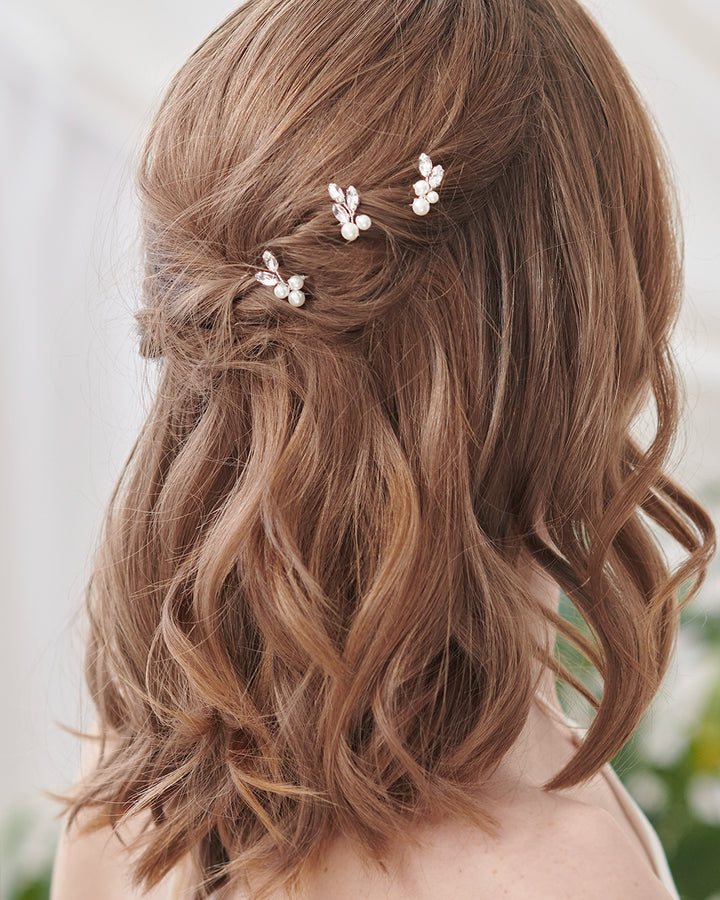 Dainty Pearl Hair Pins