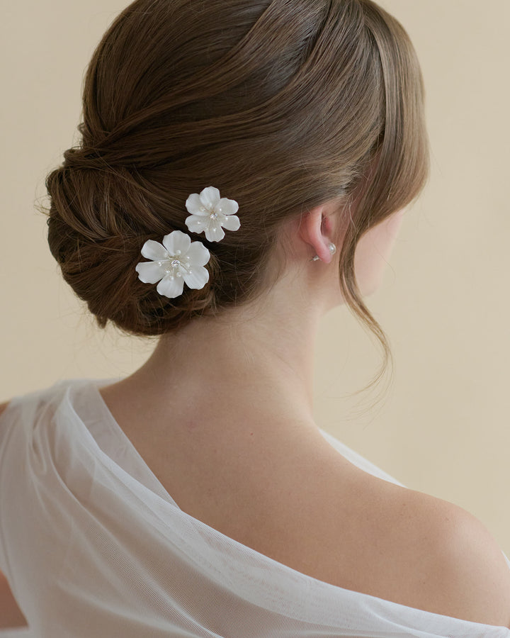 Annette Flower Hair Pins (Set of 2)