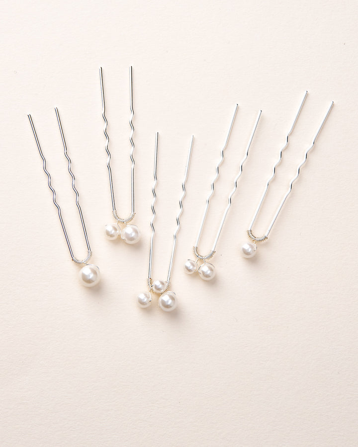 Scattered Pearl Hair Pins