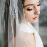 Floral Vine & Leaf Edge Veil