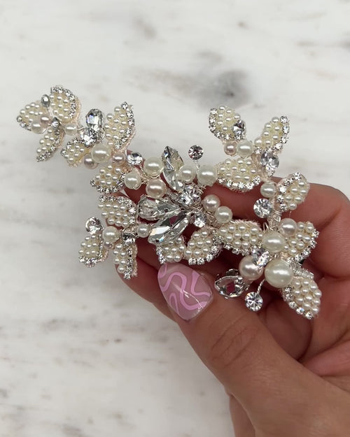 Floral Pearl Hair Clip
