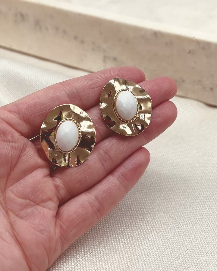 Statement Stud Earring in Gold