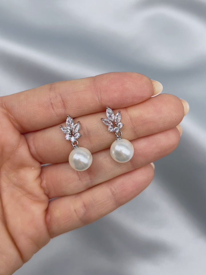 Peyton Pearl Dangle Earrings
