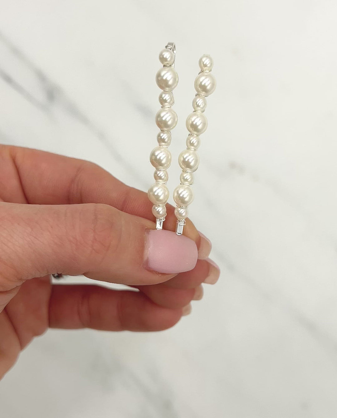Petite Pearl Bobby Pins (Sold in Set of 2)