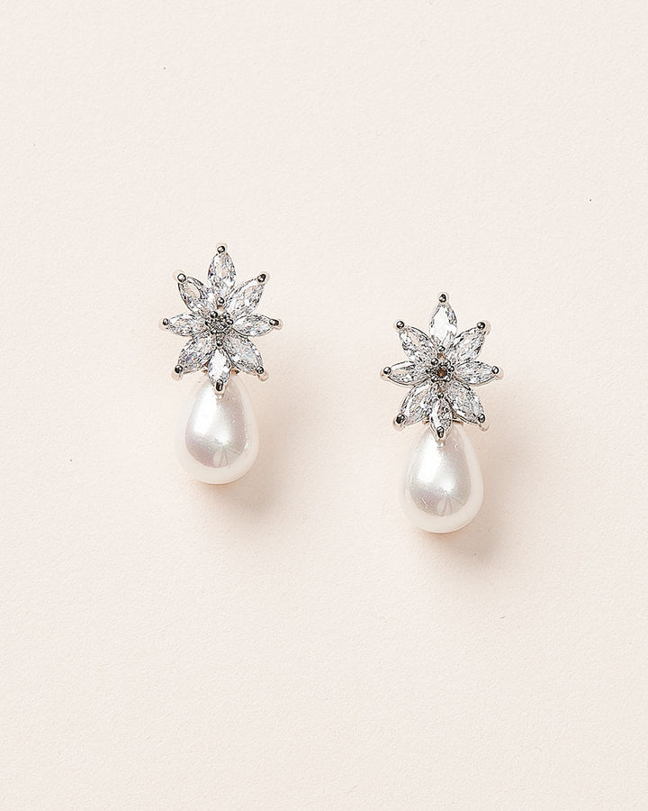 Small Pearl Earrings Bride