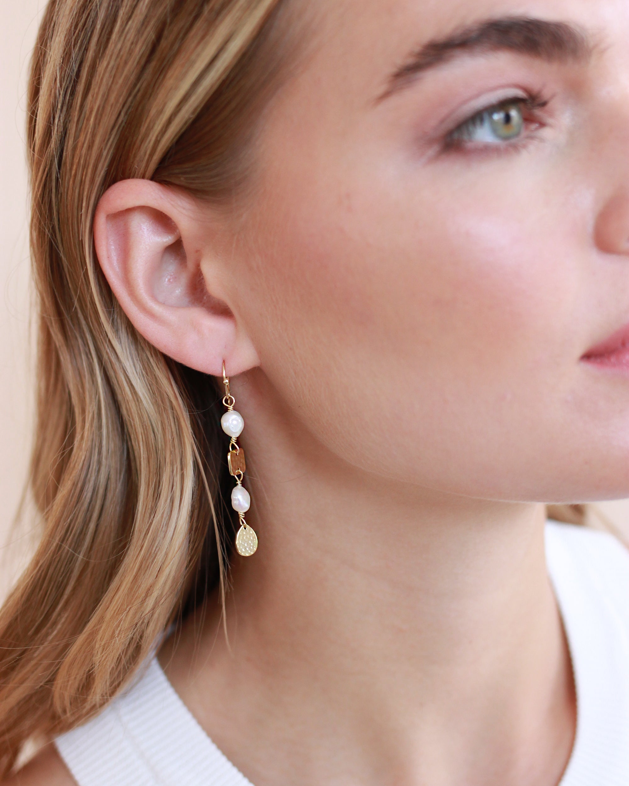 Pearl Earrings Gold