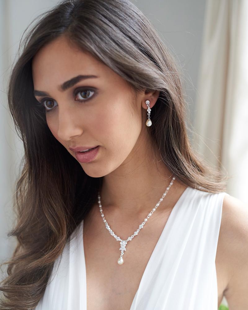 Floral Pearl Jewelry Set
