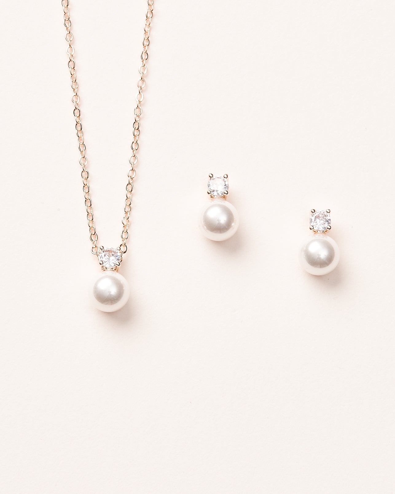 Pearl Bridal Accessories 