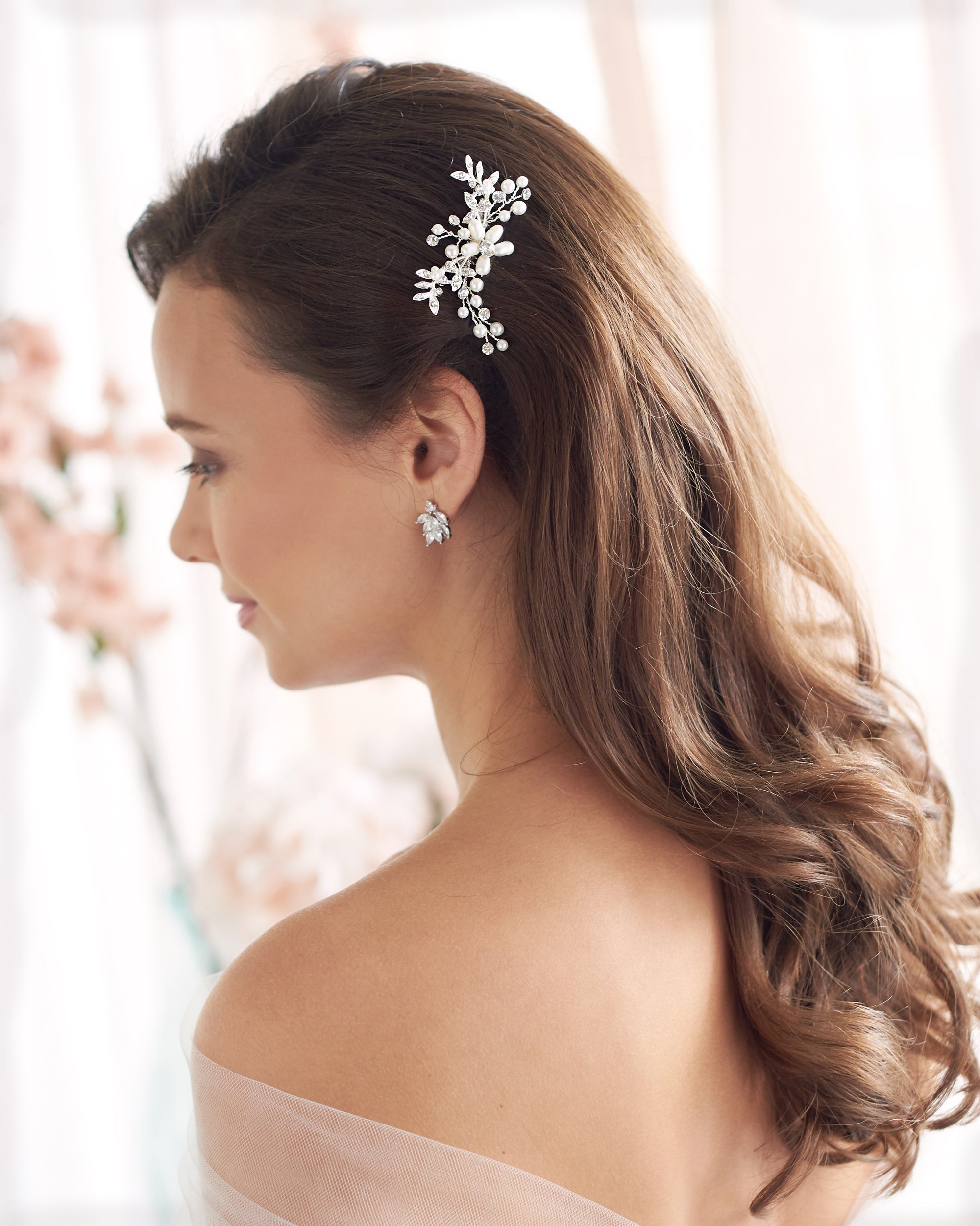 Small Pearl Comb Bridal