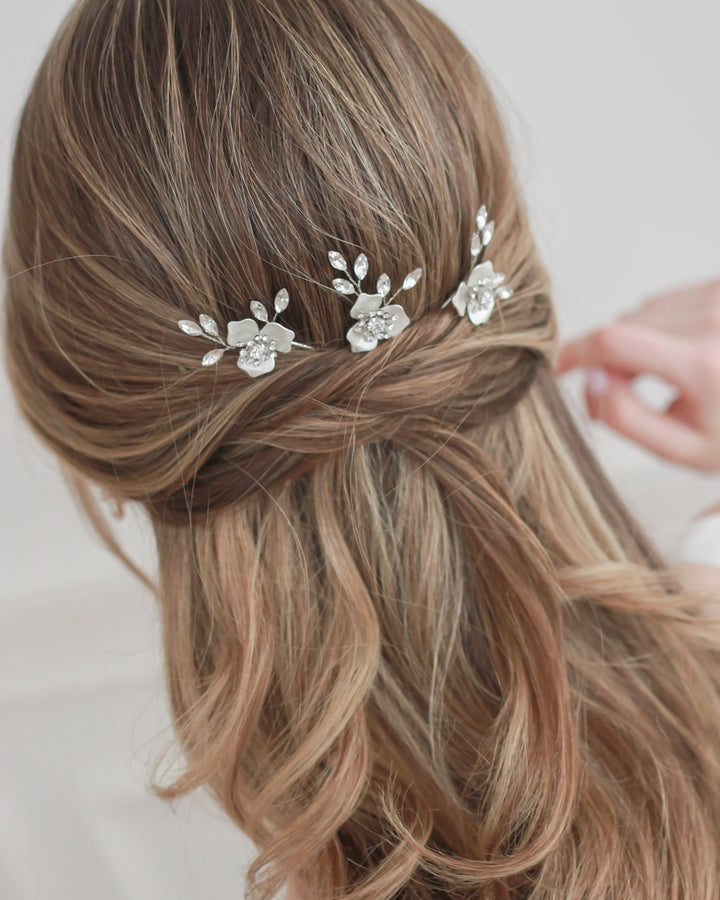 Kacie Floral Hair Pins (Set of 3)