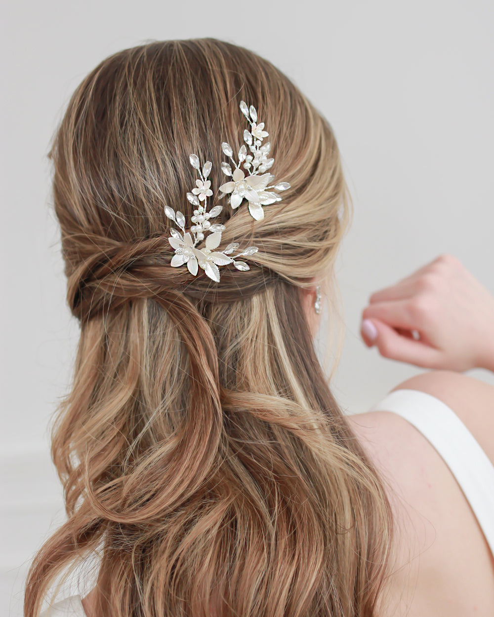 Pearl Flower Hair Pin