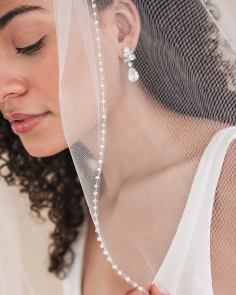 LUMIERE Pearl Drop Veil Pearl Fingertip Veil Short Wedding 