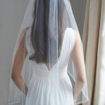 Fingertip Length Veil