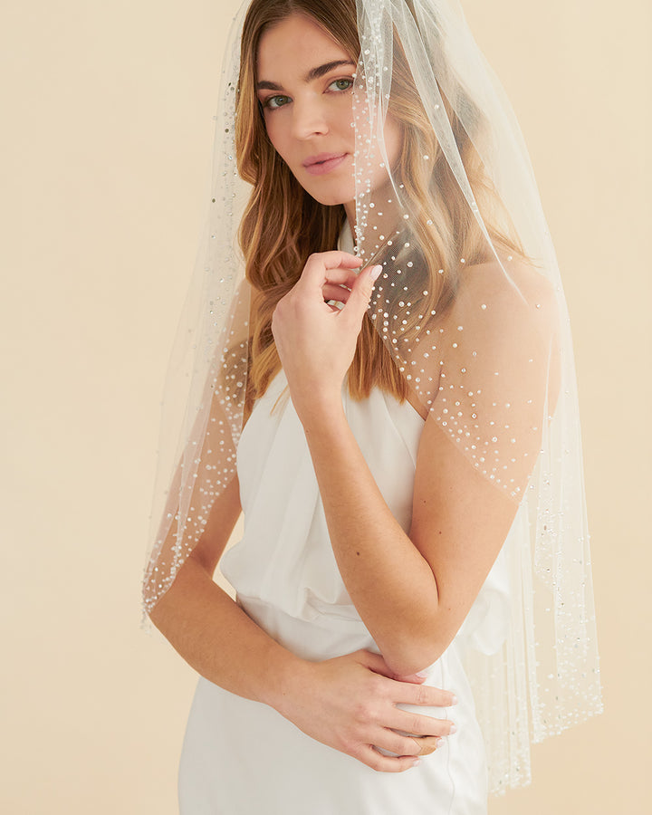Wedding Veil with Pearls 